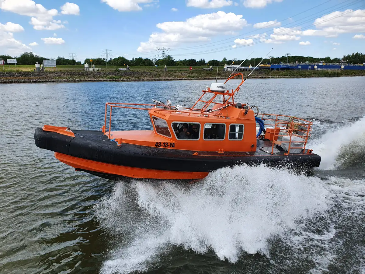 Nave da rilevamento in vendita