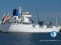 Nave refrigerata in vendita