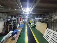 Nave di supporto in vendita
