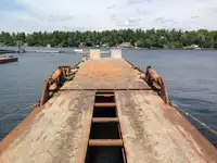 Chiatta in vendita