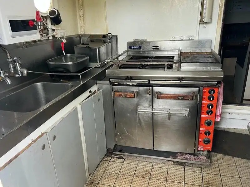 Peschereccio a strascico in vendita