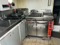 Peschereccio a strascico in vendita