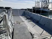 Nave da sbarco, con serbatoi in vendita