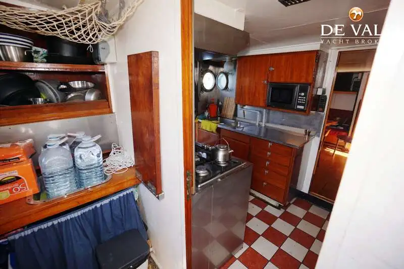 Nave da ricerca in vendita