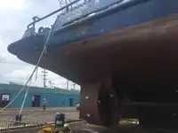 Nave refrigerata in vendita