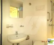 Chiatta adibita ad alloggio in vendita