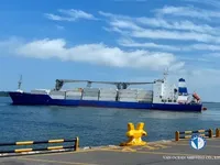 Nave refrigerata in vendita