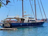 Yacht in vendita