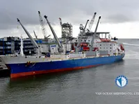 Nave refrigerata in vendita