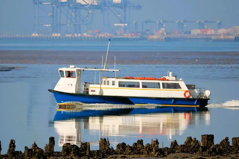 Nave passeggeri in vendita