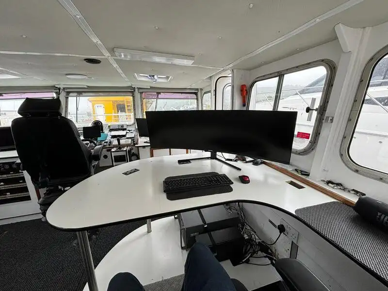Nave da rilevamento in vendita