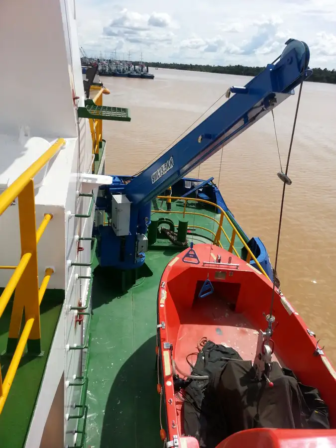 Nave da sbarco, con serbatoi in vendita