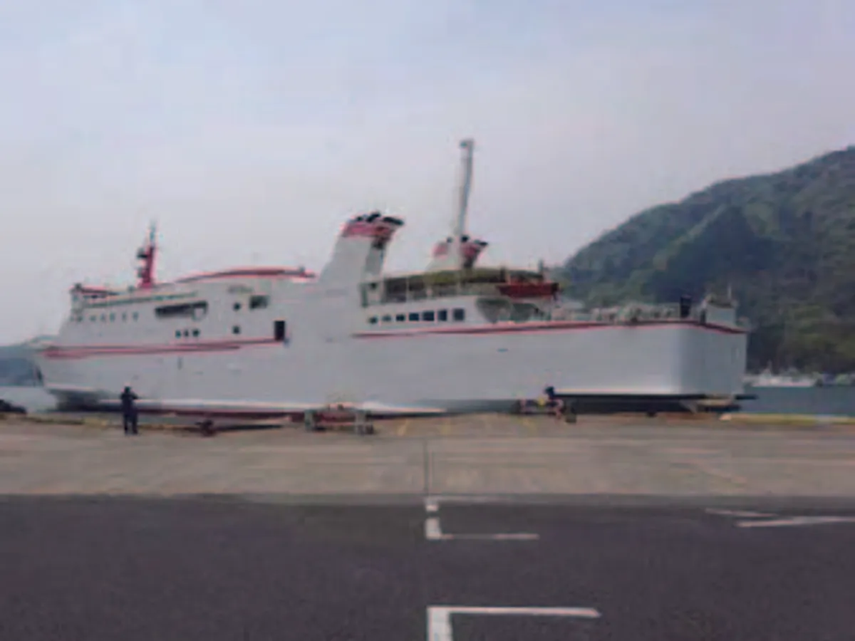 Nave RoPax in vendita