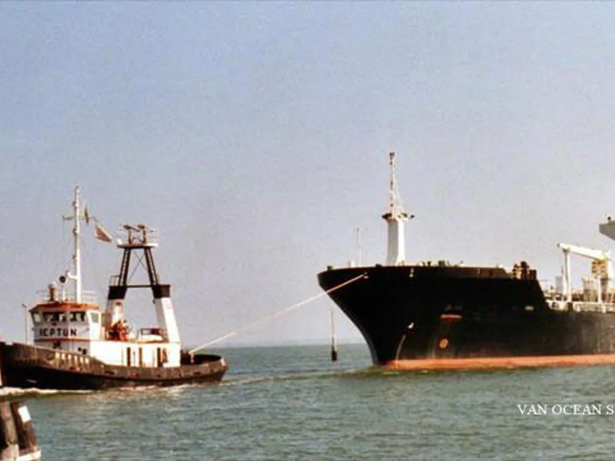 Petroliera/Chimichiera in vendita