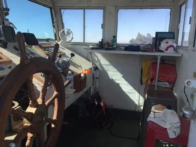 Nave da sbarco, con serbatoi in vendita