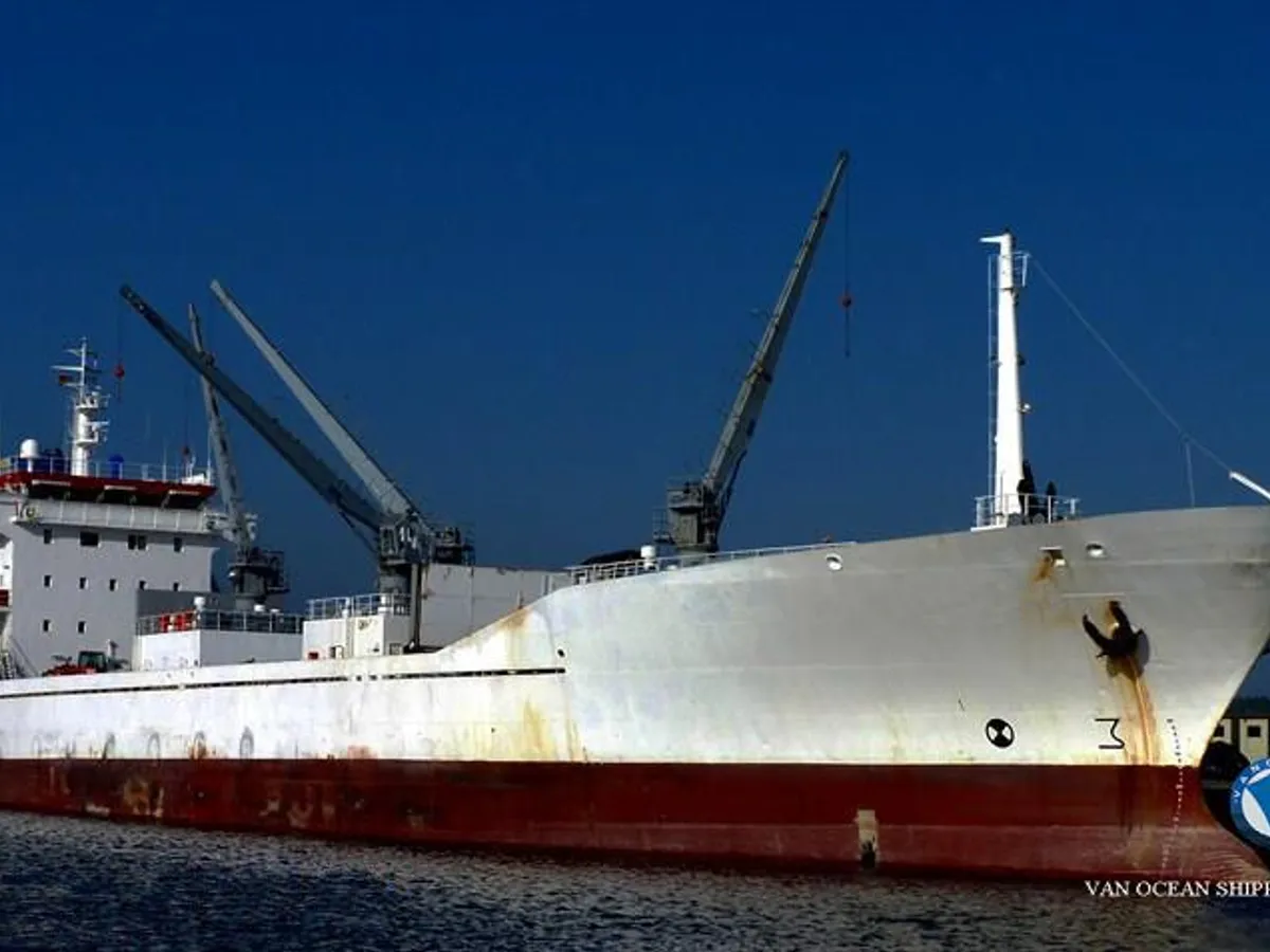 Nave refrigerata in vendita