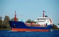 Oil/Chemical tanker in vendita