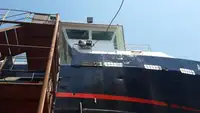 Nave di supporto in vendita