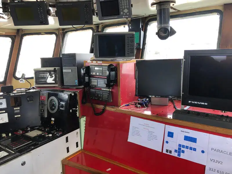 Peschereccio a strascico in vendita