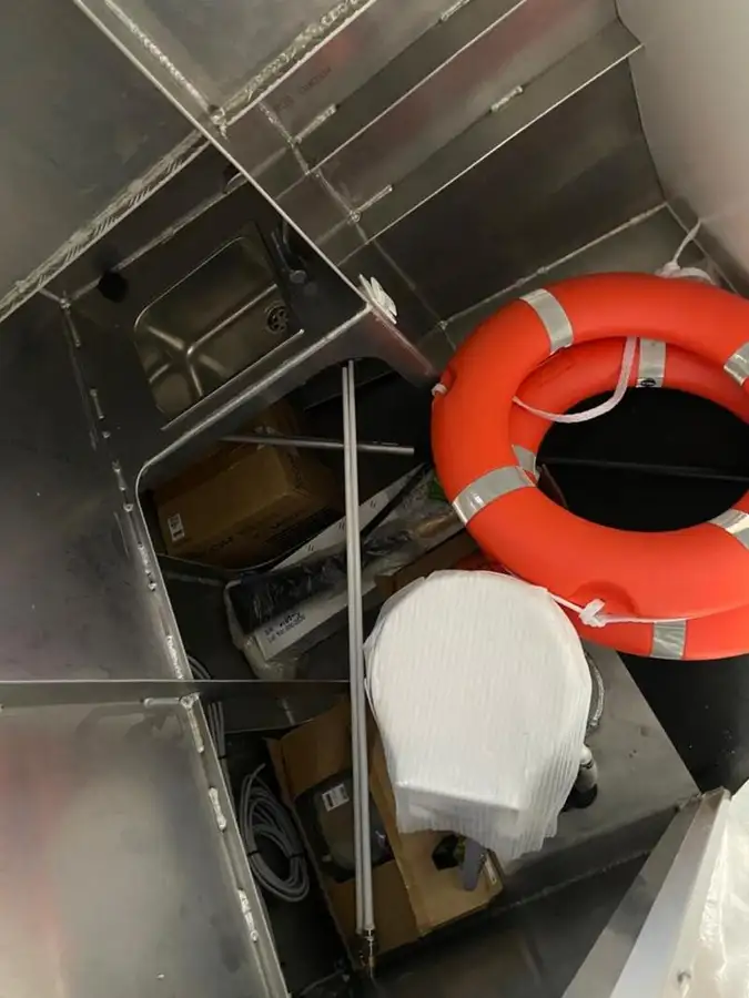 Nave di soccorso in vendita