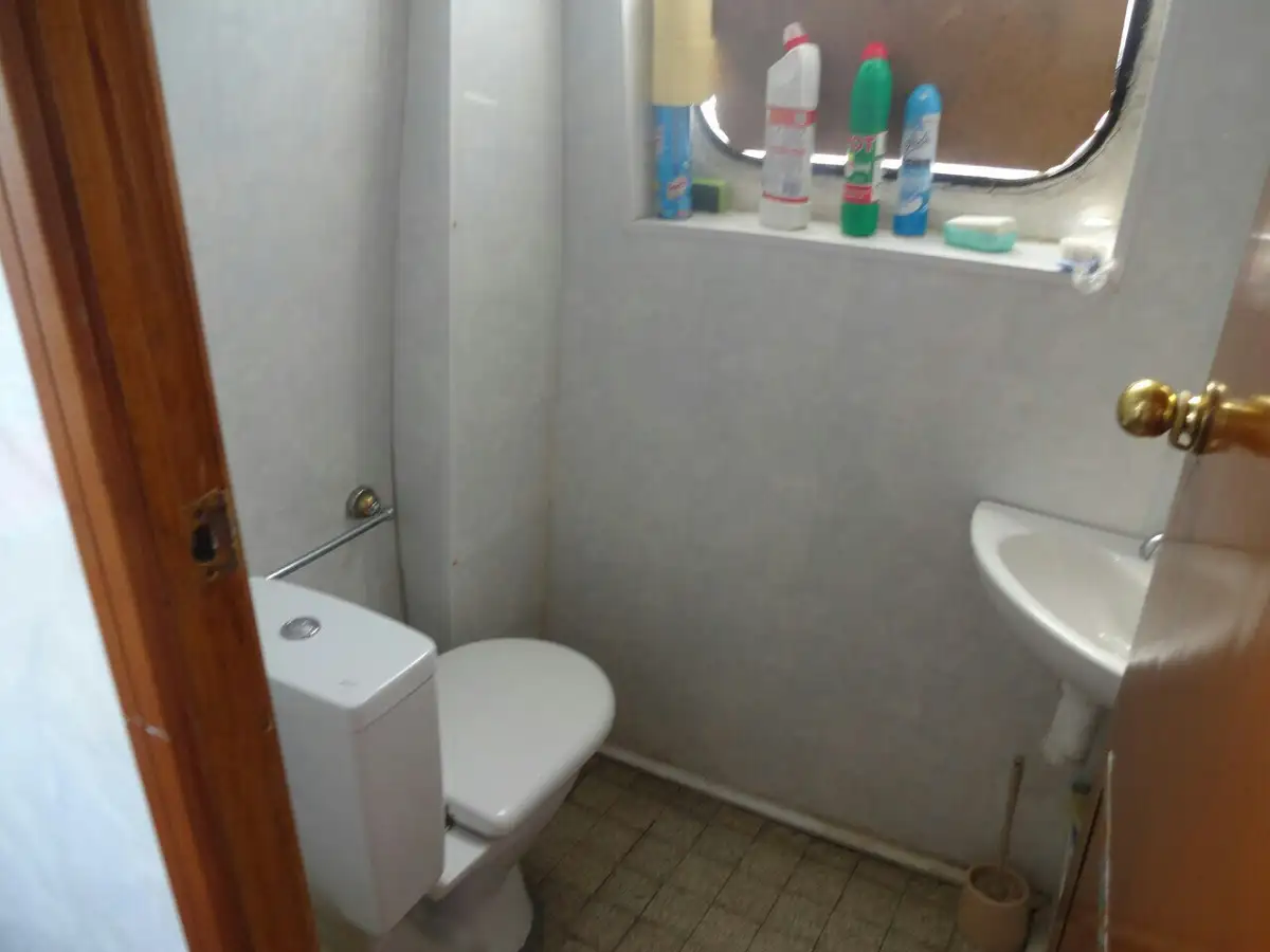 Nave passeggeri in vendita