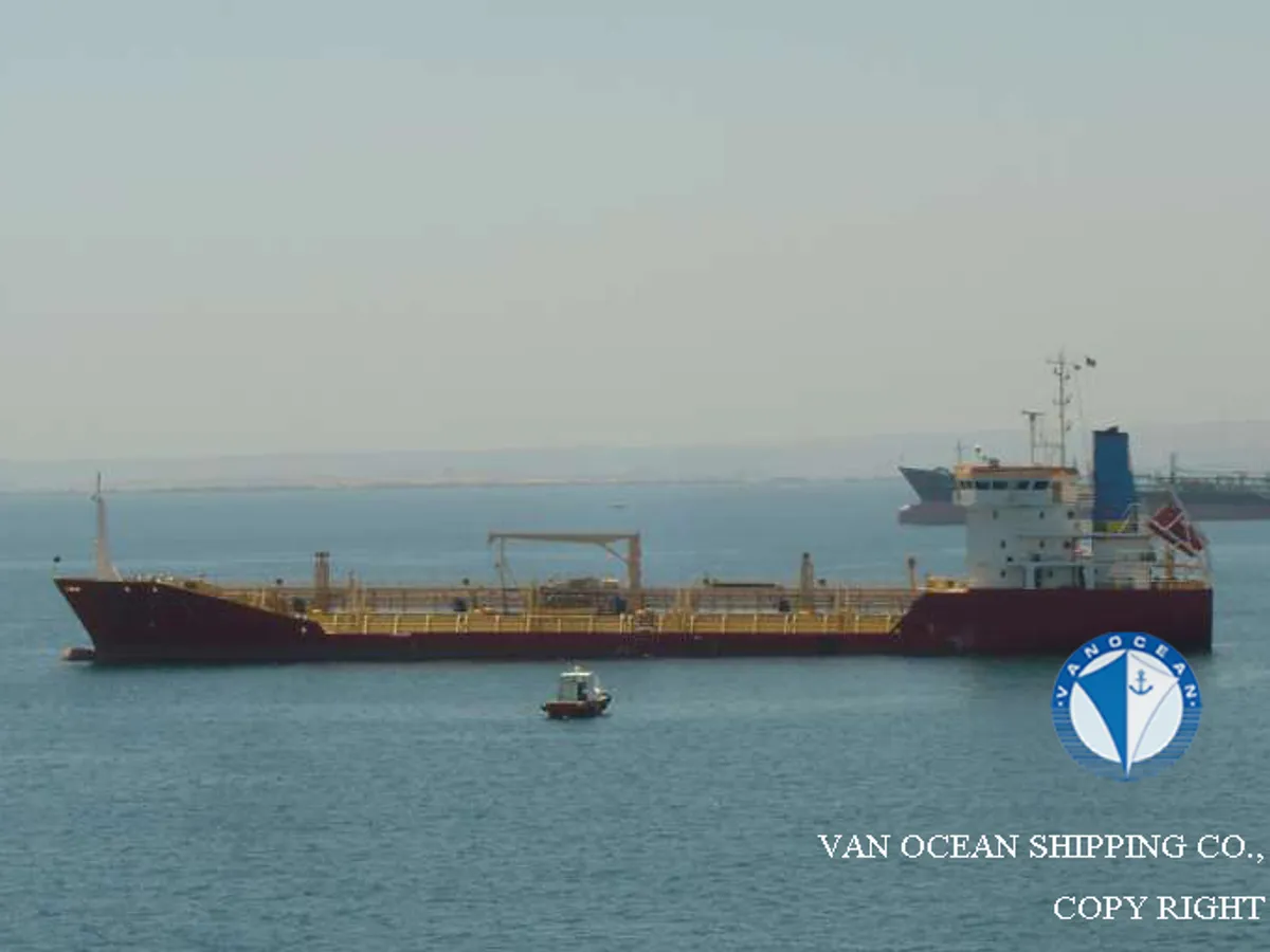 Petroliera/Chimichiera in vendita
