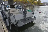 Navi militari in vendita