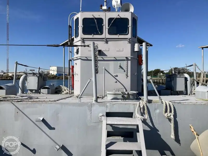 Nave da sbarco, con serbatoi in vendita