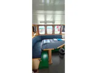 Nave di supporto in vendita