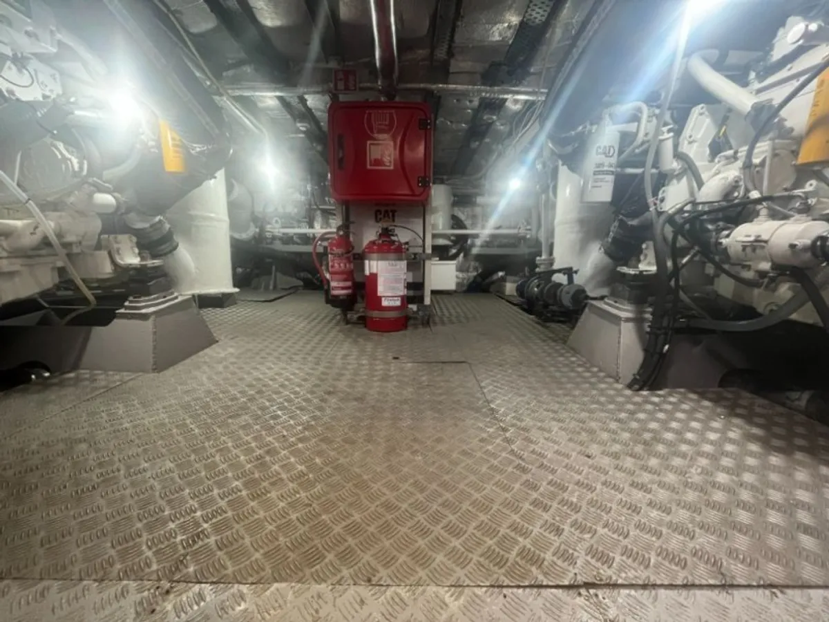 Nave da rilevamento in vendita