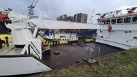 Nave di supporto in vendita