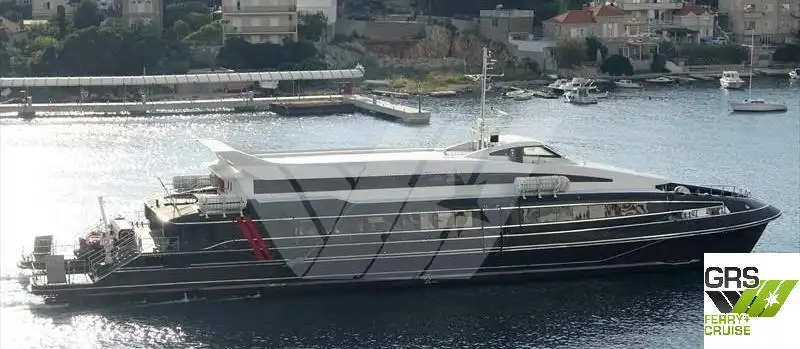 Nave passeggeri in vendita