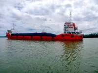 Nave da sbarco, con serbatoi in vendita