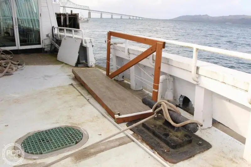 Nave traghetto in vendita