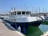 Catamarano in vendita
