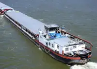 Chiatta in vendita