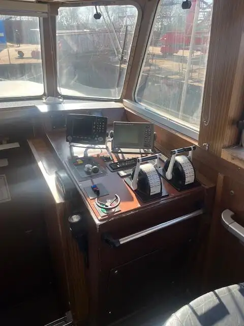 Nave da rilevamento in vendita