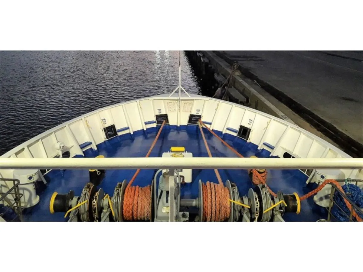 Nave da ricerca in vendita