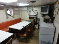 Nave di supporto in vendita