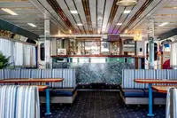 Nave passeggeri in vendita