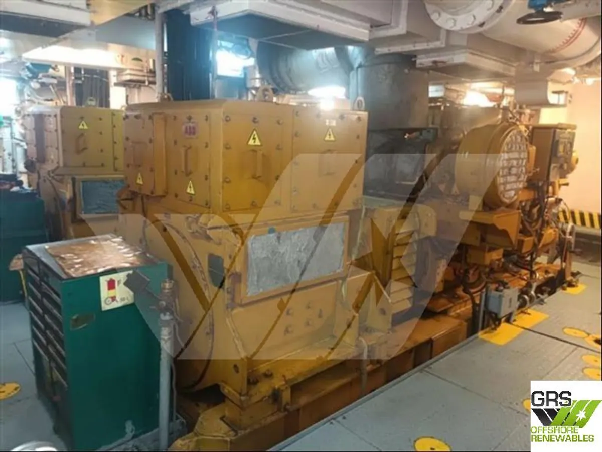 Nave di supporto in vendita