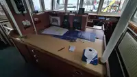 Nave di supporto in vendita