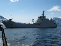 Nave da sbarco, con serbatoi in vendita
