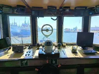 Nave di supporto in vendita