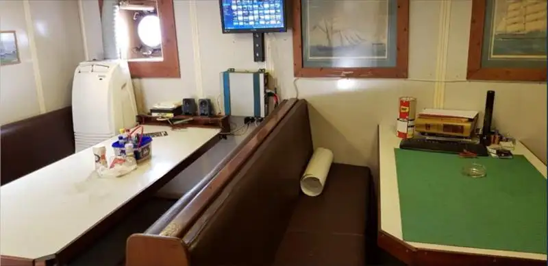 Nave refrigerata in vendita