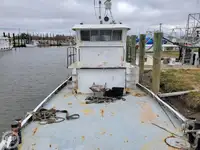 Nave di supporto in vendita