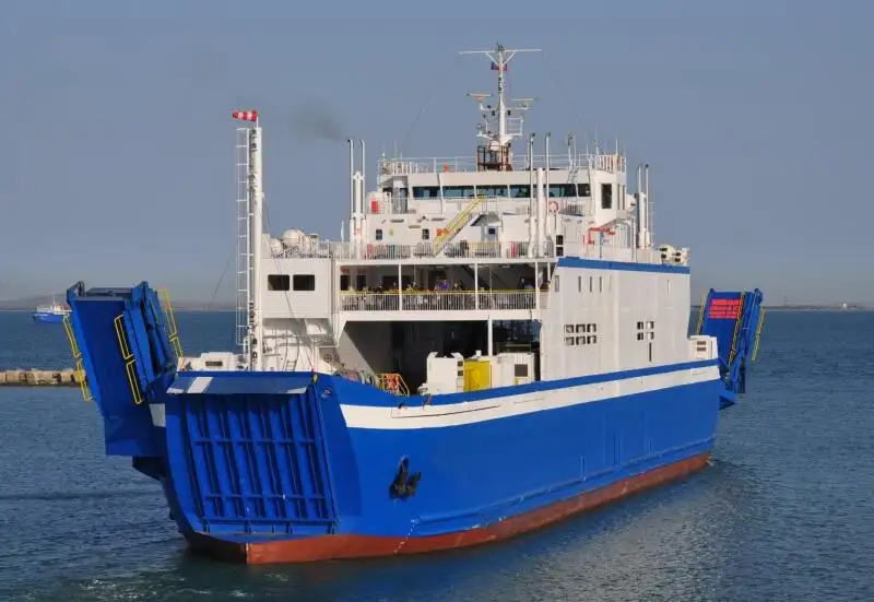 Nave RoPax in vendita