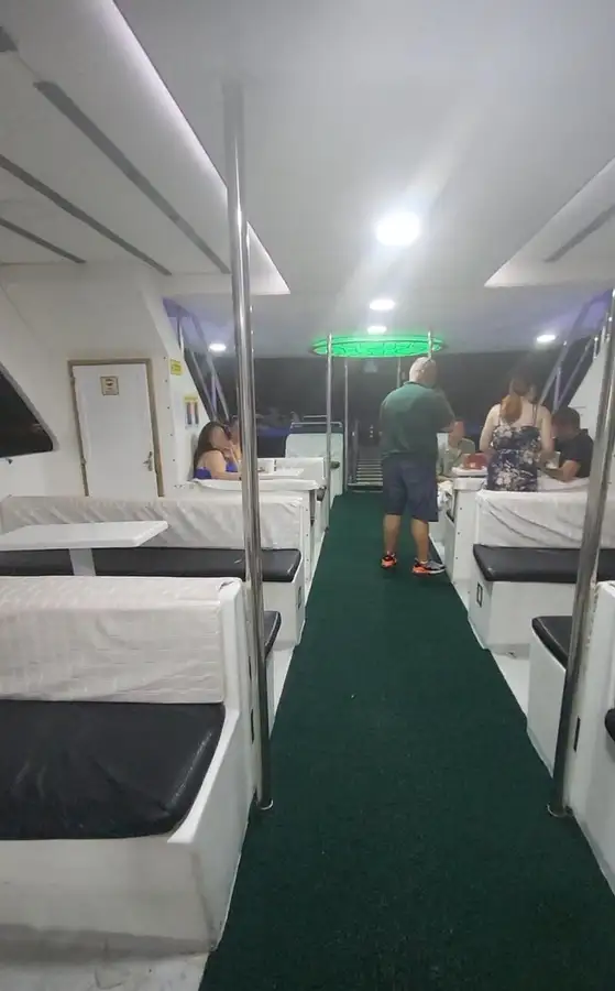 Nave passeggeri in vendita