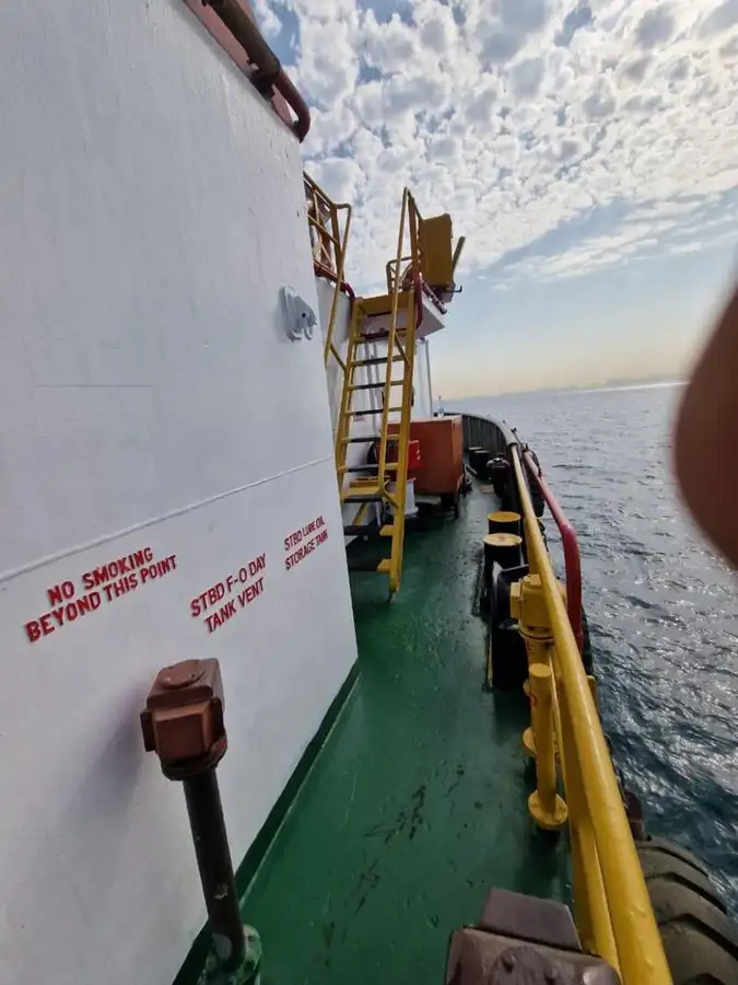 Nave di supporto in vendita