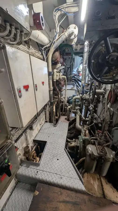Nave da rilevamento in vendita